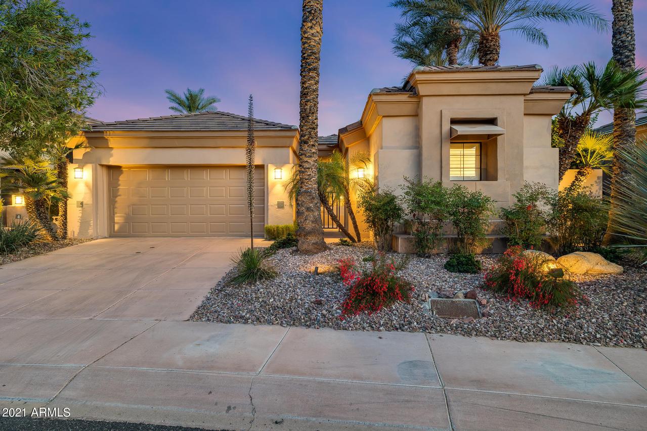7705 E Doubletree Ranch Rd. #5, Scottsdale, AZ 85258