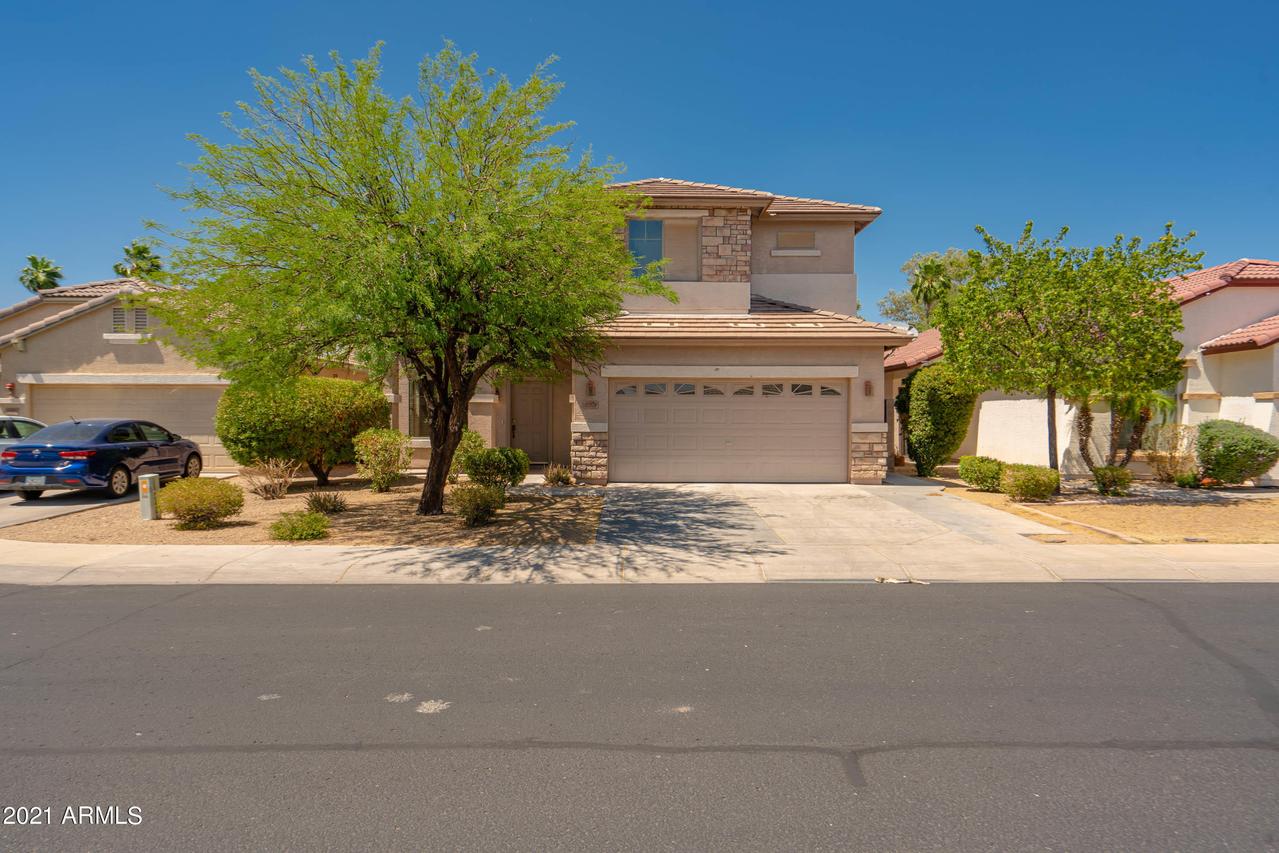 17278 W Smokey Dr., Surprise, AZ 85388