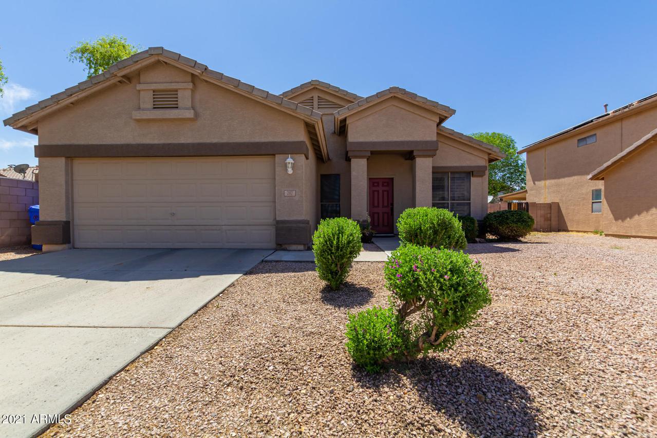 282 N Loback Ln., Gilbert, AZ 85234