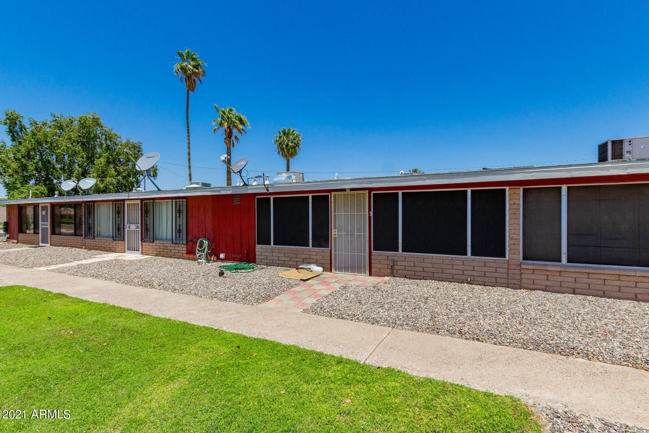 13001 N 113th Ave. #3, Youngtown, AZ 85363