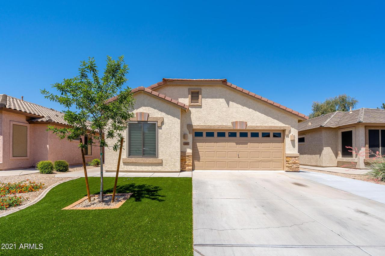 956 S Roca St., Gilbert, AZ 85296