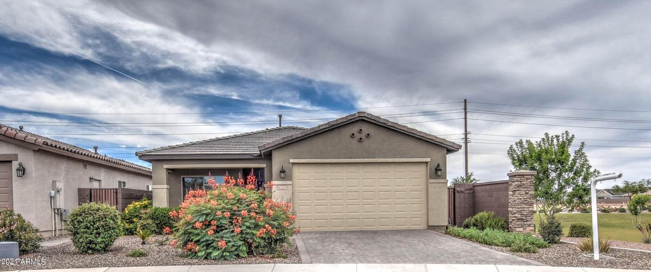 42170 N Hinoki St., San Tan Valley, AZ 85140