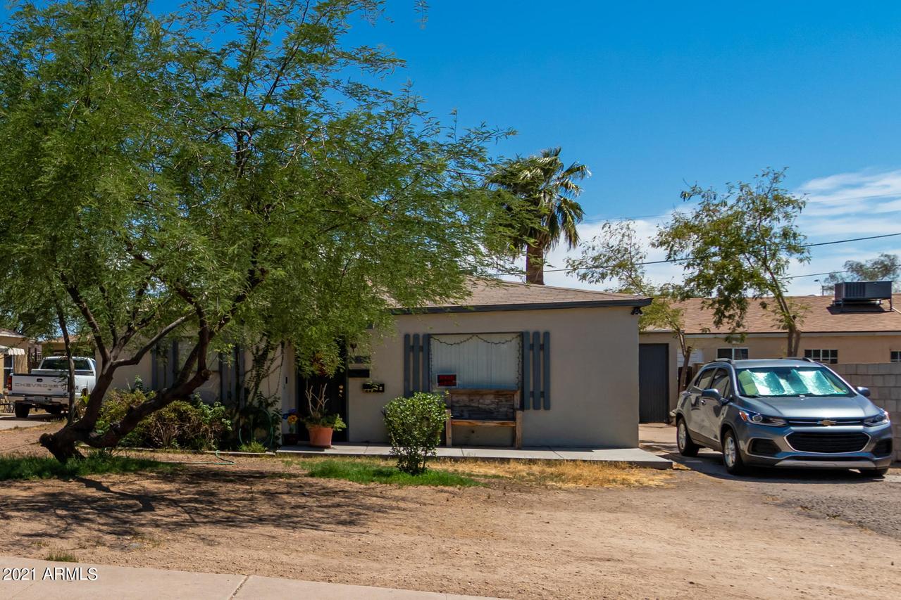 2513 E Willetta St., Phoenix, AZ 85008