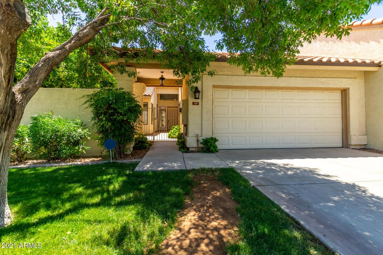 939 E Mcnair Dr., Tempe, AZ 85283