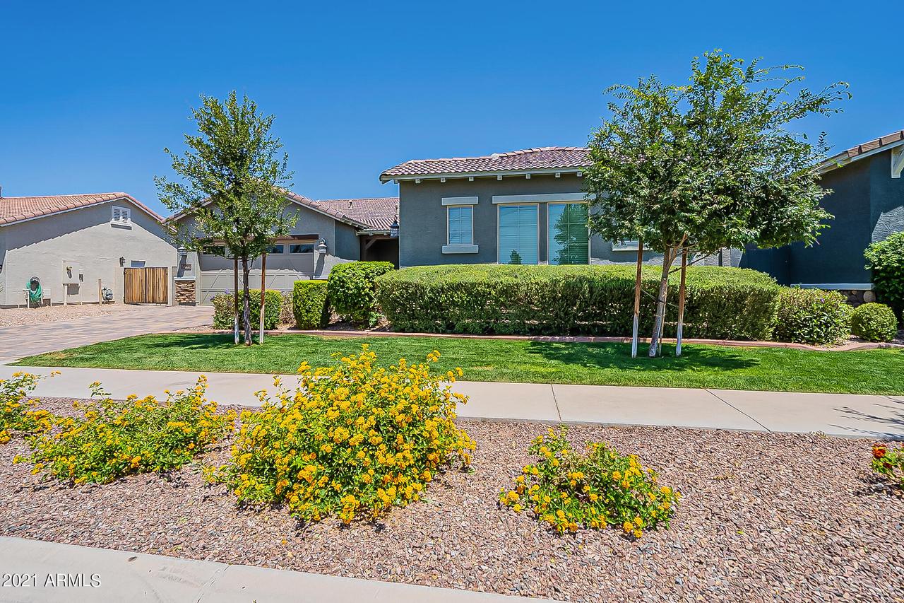 7228 E Peralta Ave., Mesa, AZ 85212