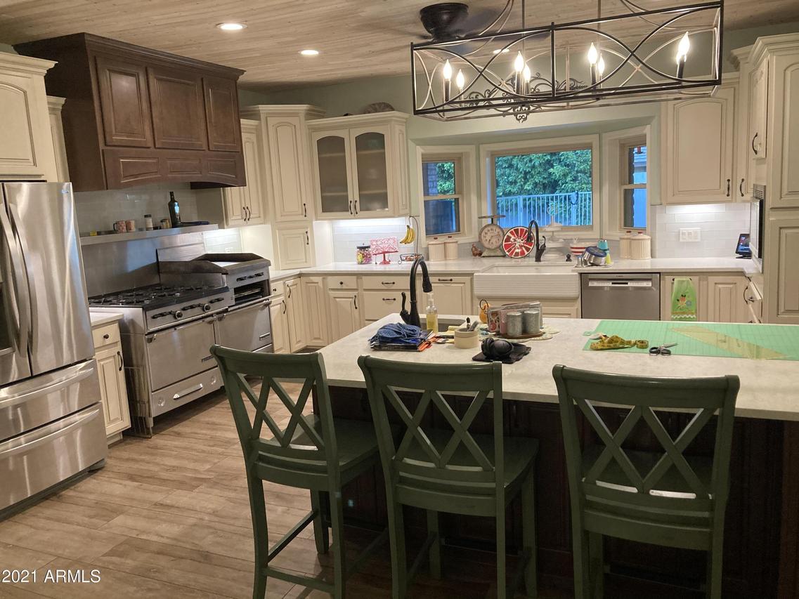 3547 E Fairfield Cir., Mesa, AZ 85213