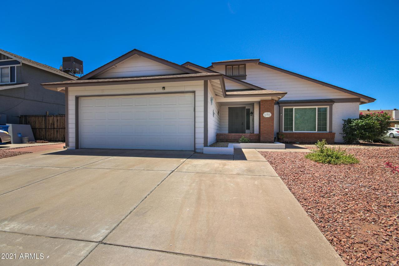 1701 E Saint Charles Ave., Phoenix, AZ 85042
