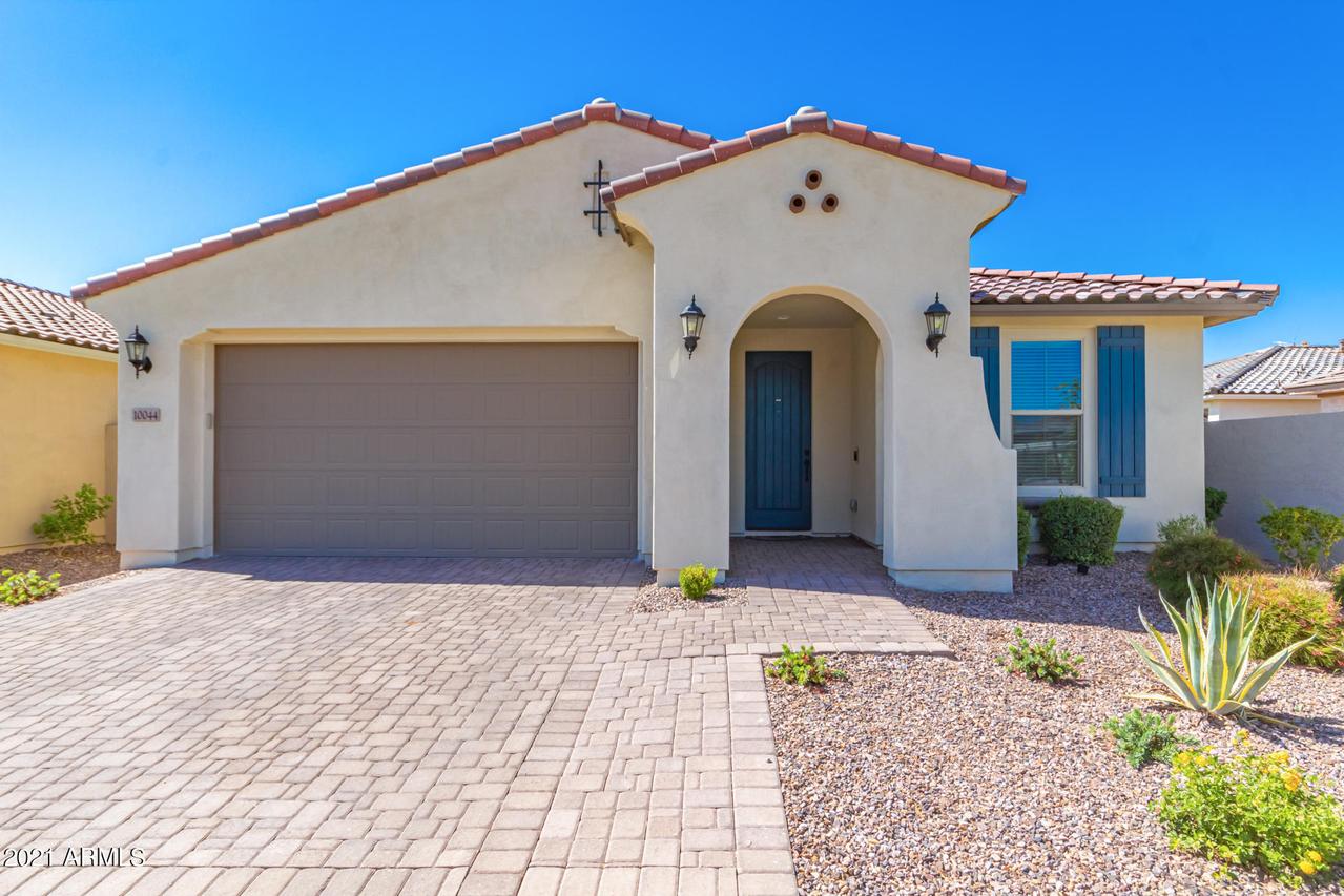 10044 E Wavelength Ave., Mesa, AZ 85212
