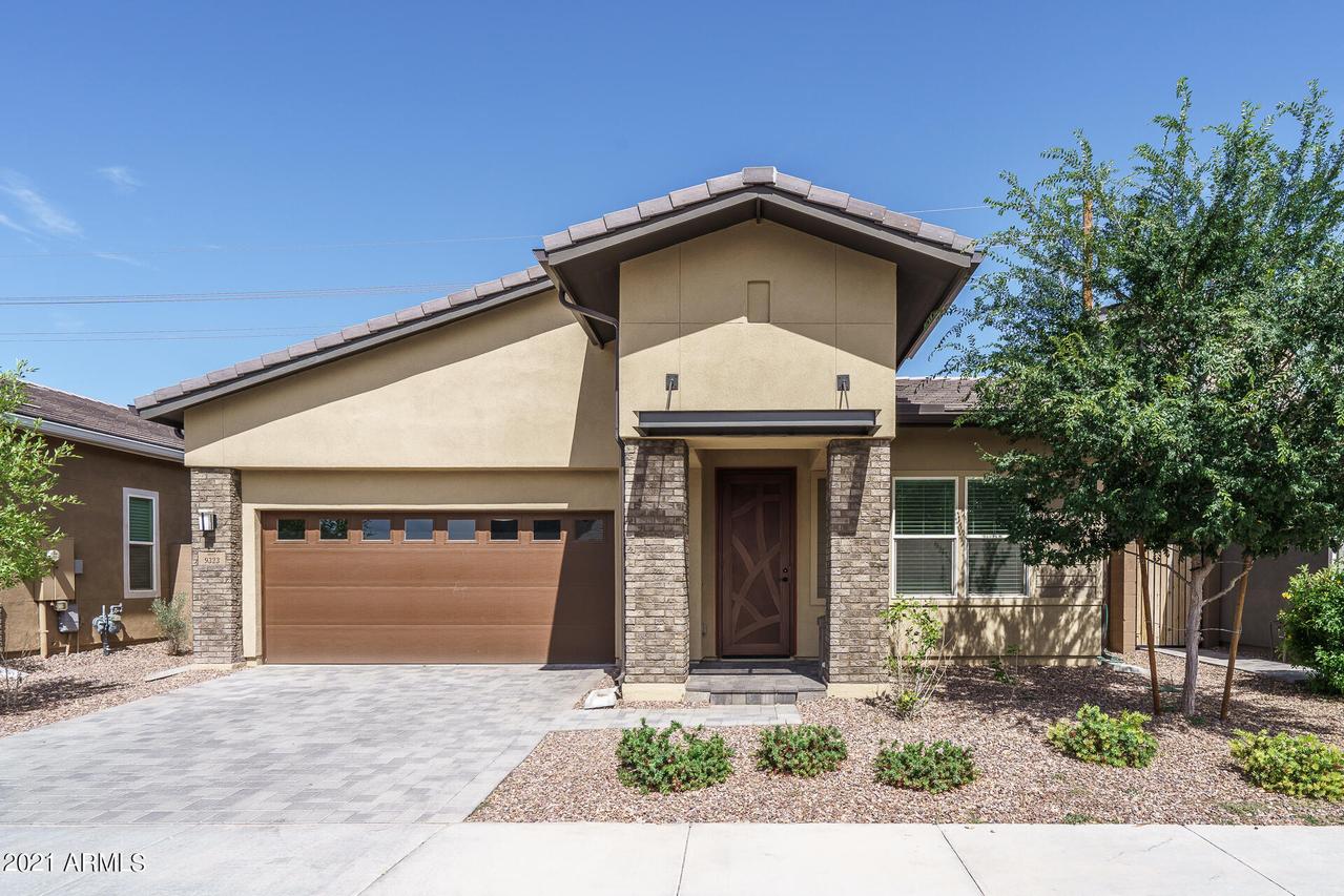 9323 S Wally Ave., Tempe, AZ 85284