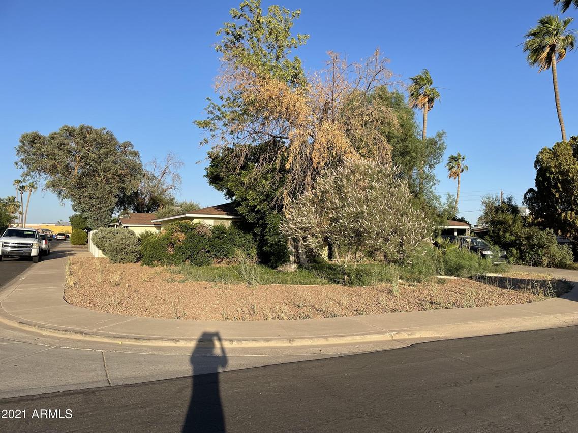 3713 W Lane Ave., Phoenix, AZ 85051
