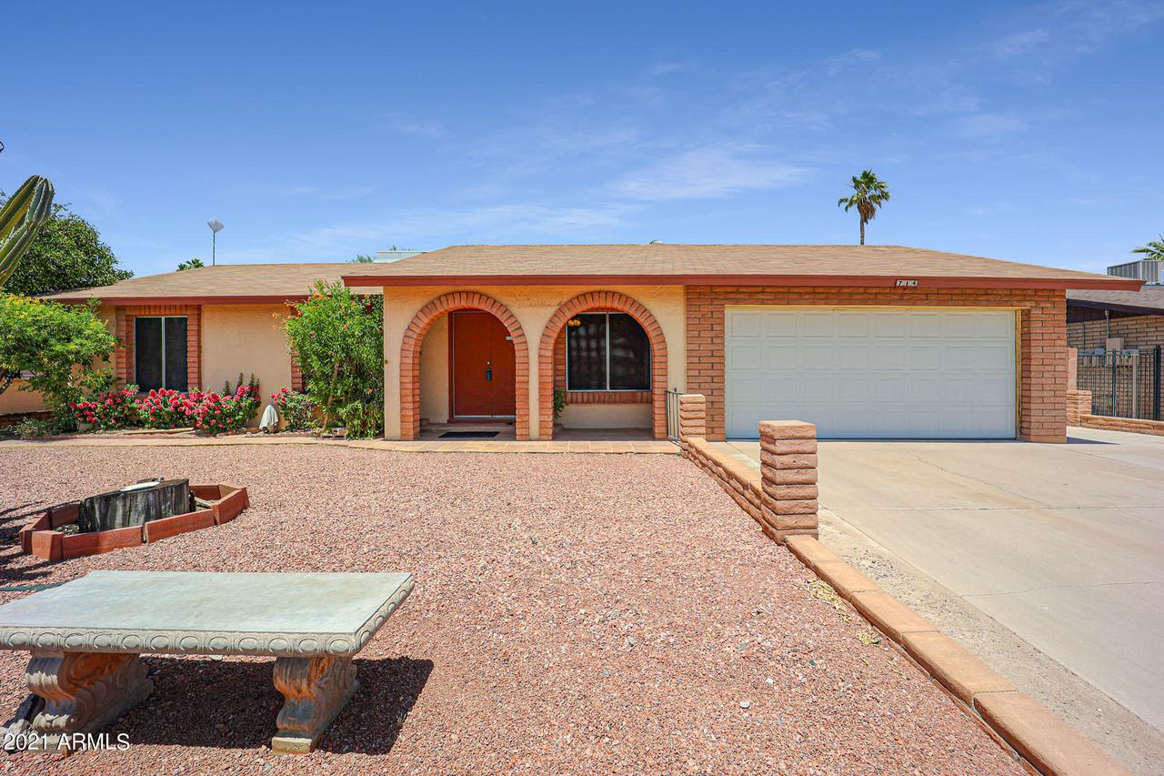714 E Calle Adobe Ln., Goodyear, AZ 85338