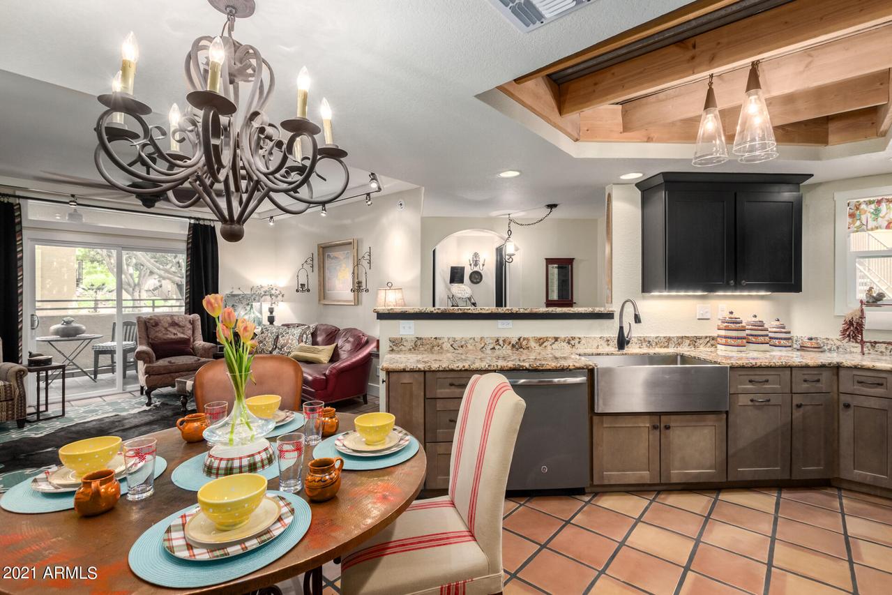 10410 N Cave Creek Rd. #1086, Phoenix, AZ 85020