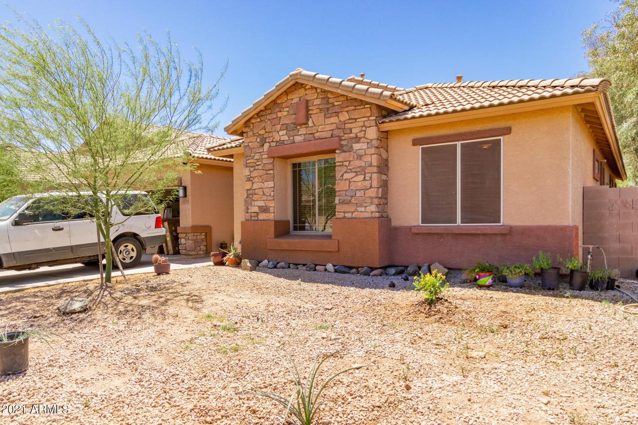 12233 W Pioneer St., Tolleson, AZ 85353