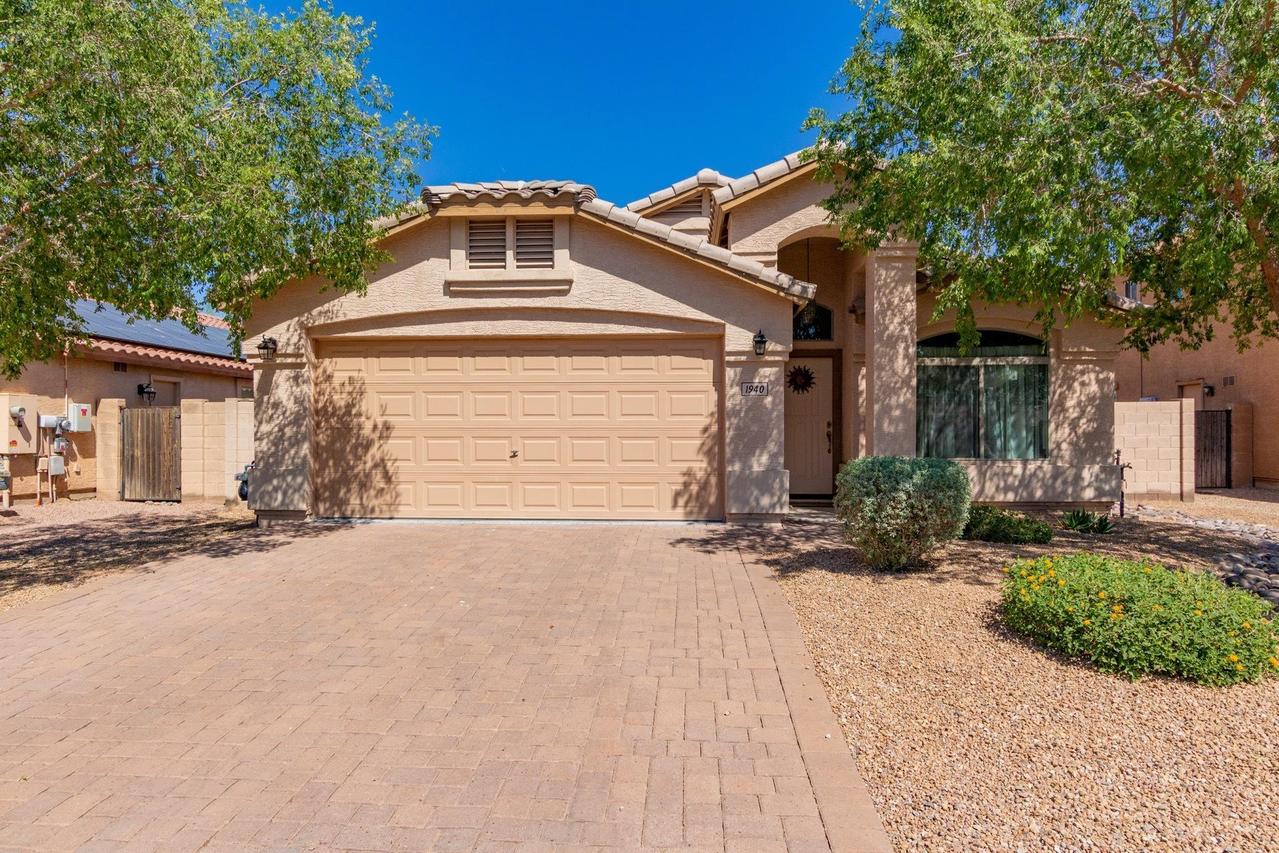 1940 N Renford Ln., Casa Grande, AZ 85122