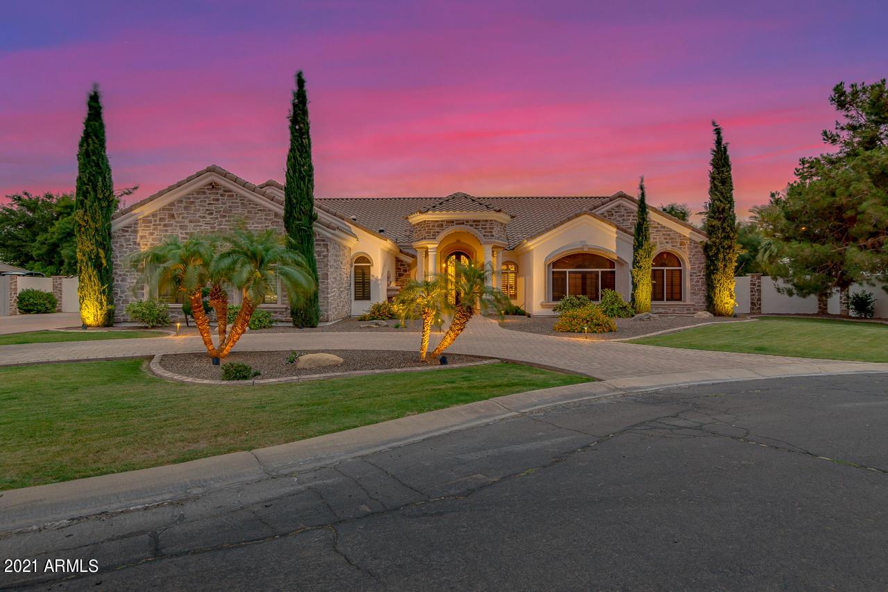 301 S Banning Ct., Gilbert, AZ 85296