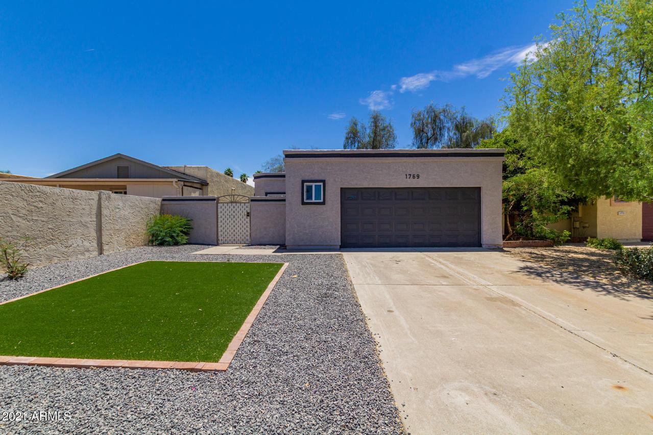 1769 W El Monte Pl., Chandler, AZ 85224