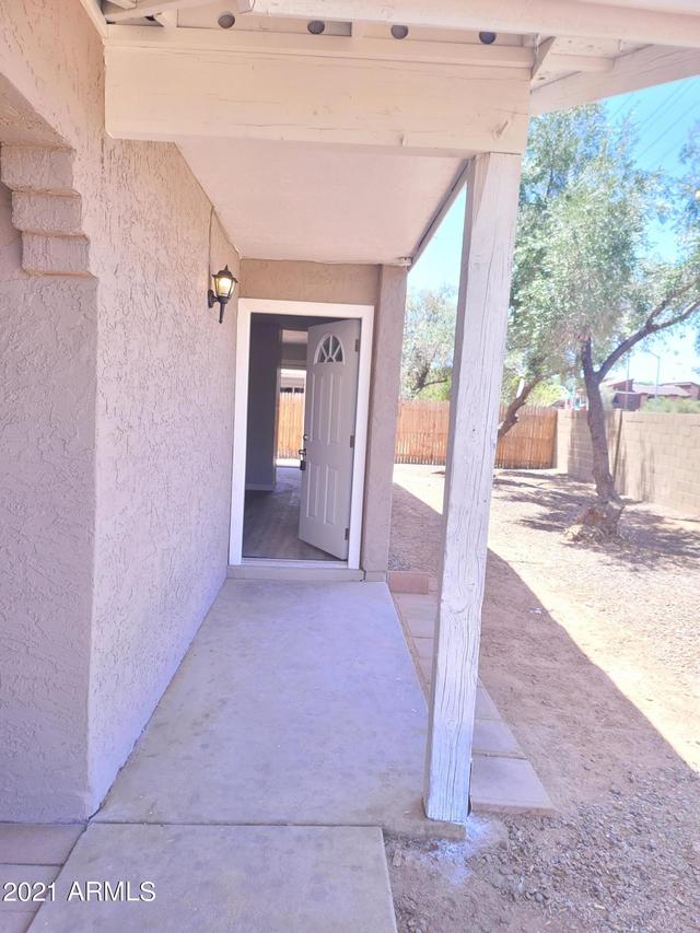 1205 E Grove Cir., Mesa, AZ 85204