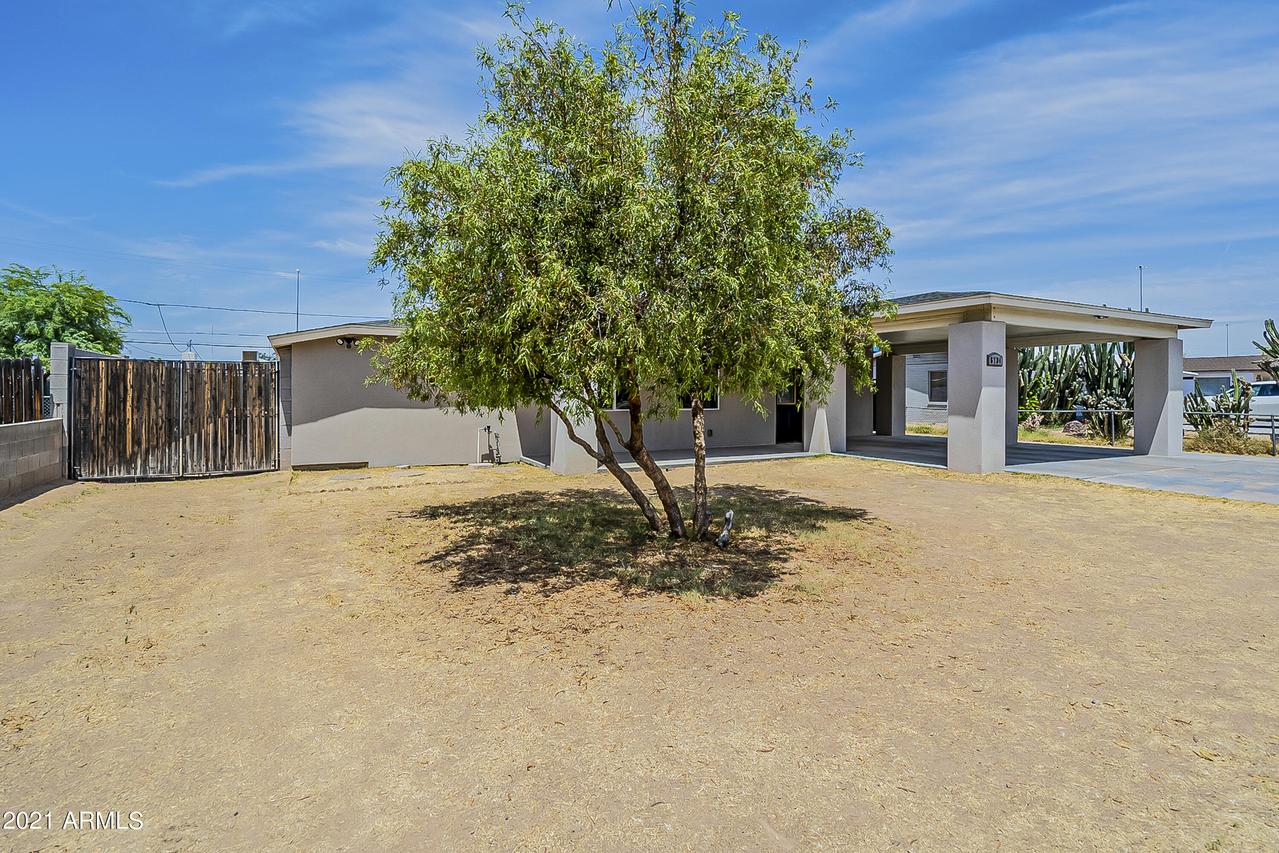 6734 N 24th Dr., Phoenix, AZ 85015