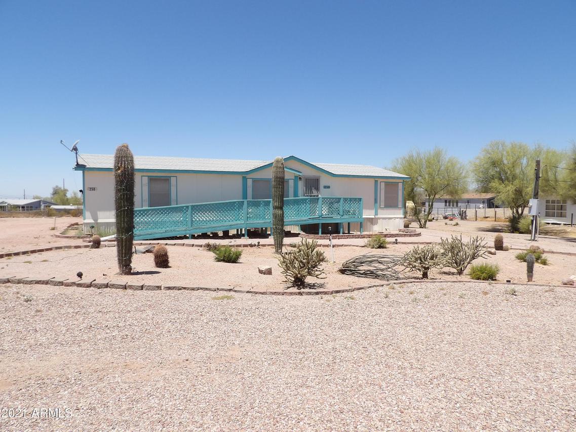 1403 E Scenic St., Apache Junction, AZ 85119