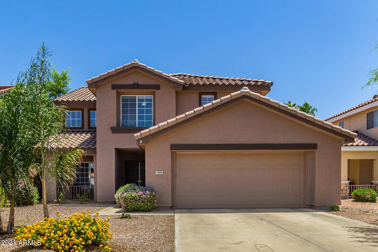 2909 E Glenhaven Dr., Phoenix, AZ 85048
