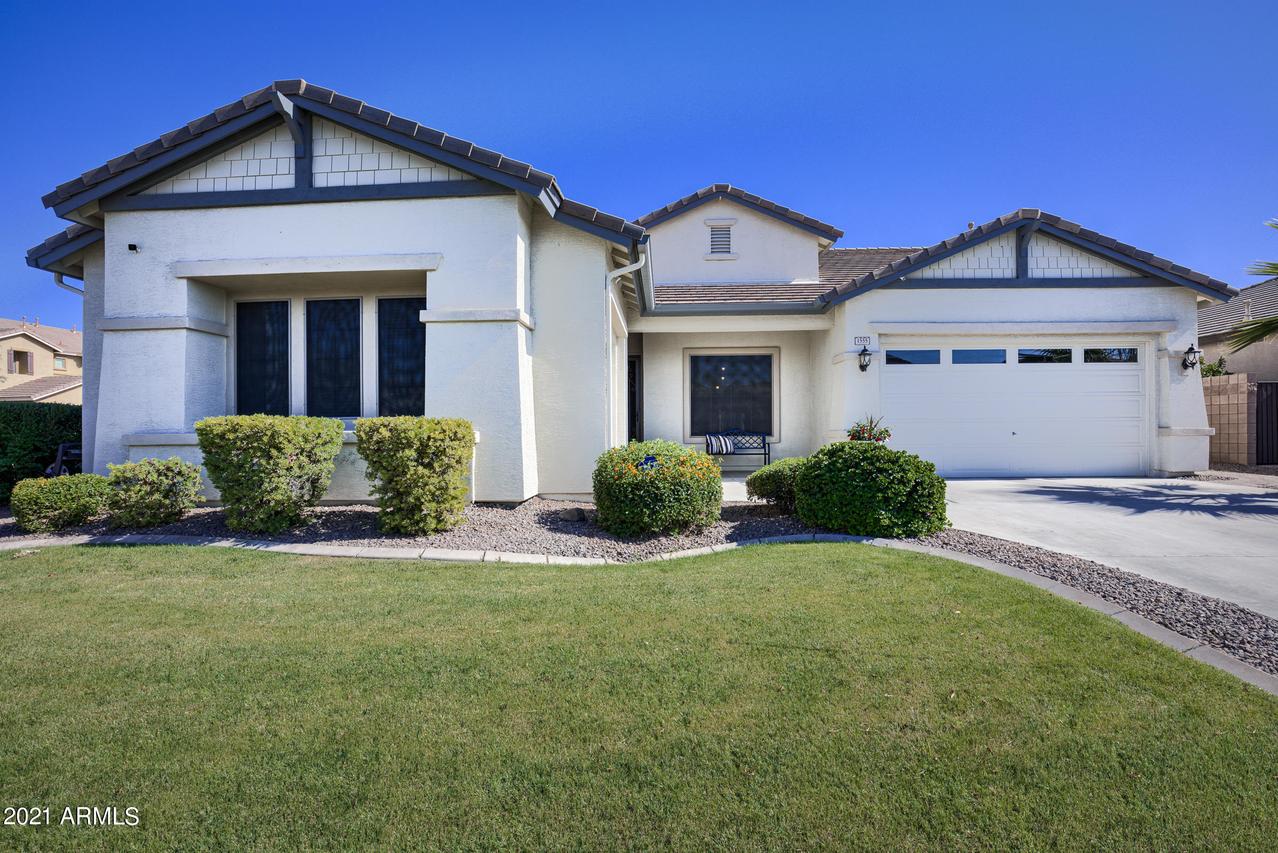 1555 E Grand Canyon Dr., Chandler, AZ 85249