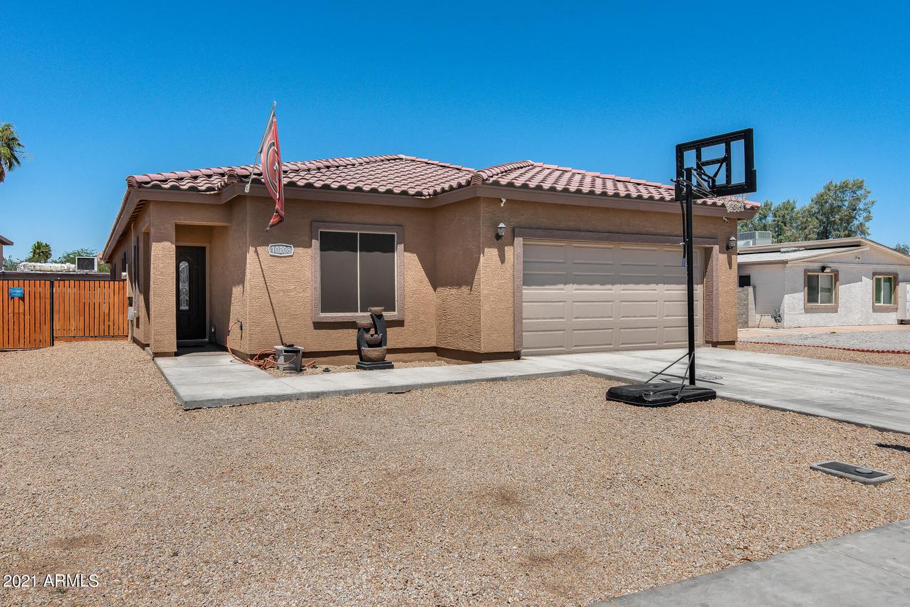 10208 N 89th Ave., Peoria, AZ 85345