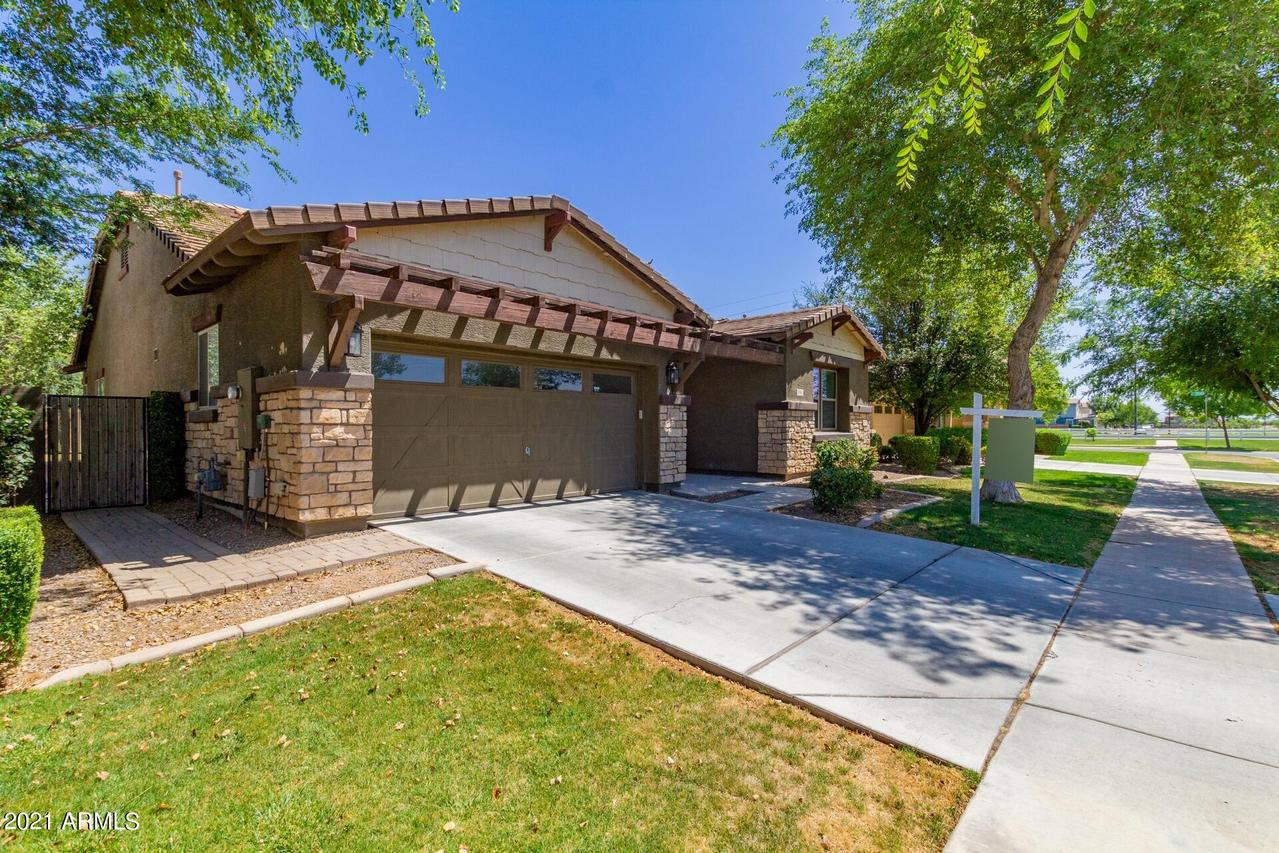 3966 E Rawhide St., Gilbert, AZ 85296