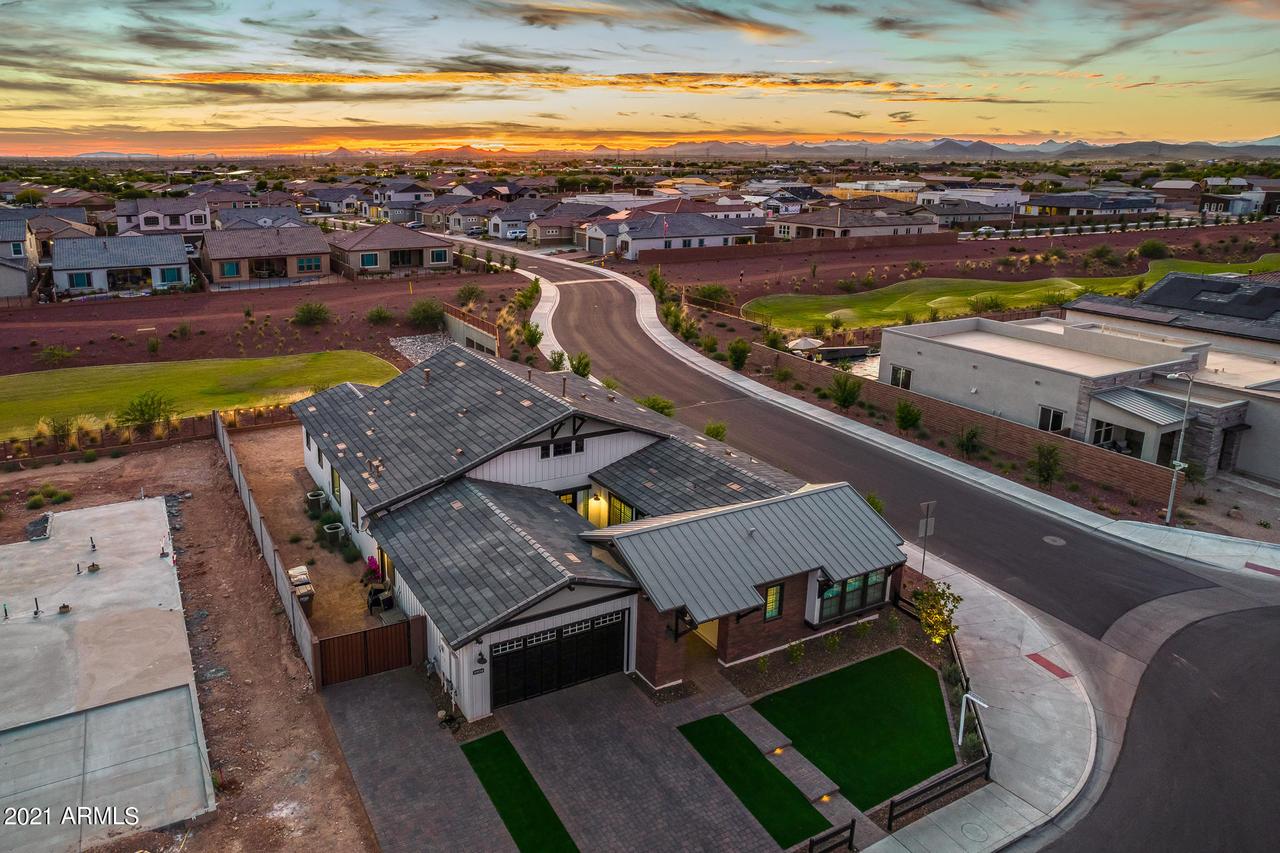 23124 N 97th Dr., Peoria, AZ 85383