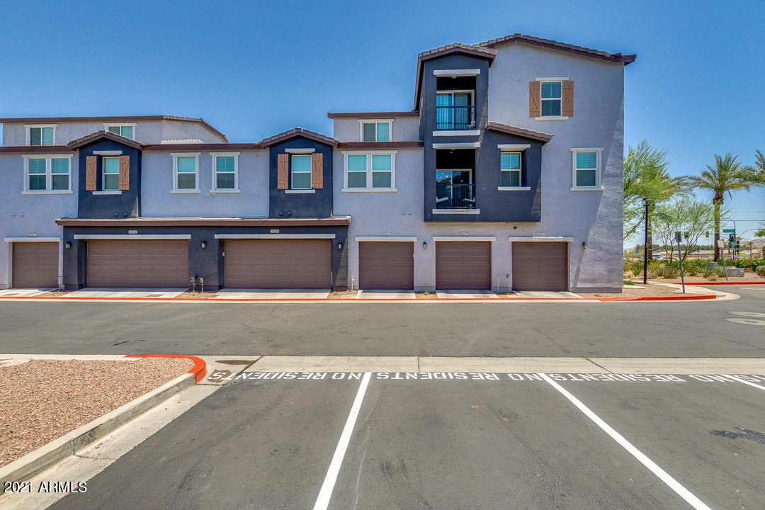 5851 S 23rd Way, Phoenix, AZ 85040