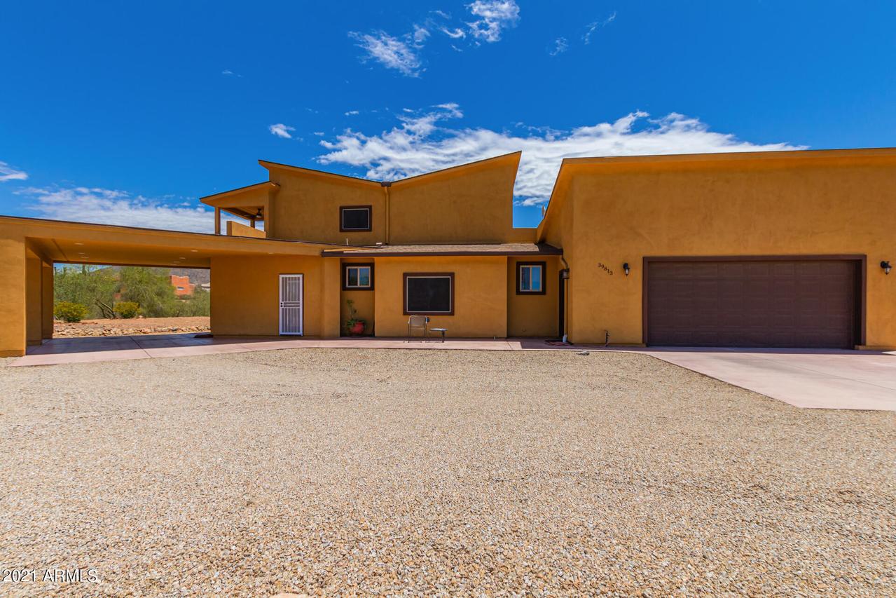 39813 N 3rd St., Phoenix, AZ 85086