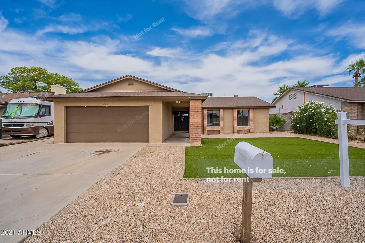 5226 W Sunnyside Dr., Glendale, AZ 85304