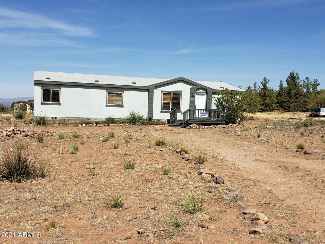 3427 E Piette Rd., Hereford, AZ 85615