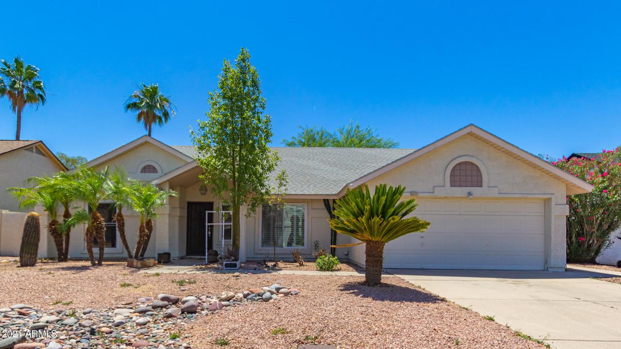 4837 E Grandview St., Mesa, AZ 85205