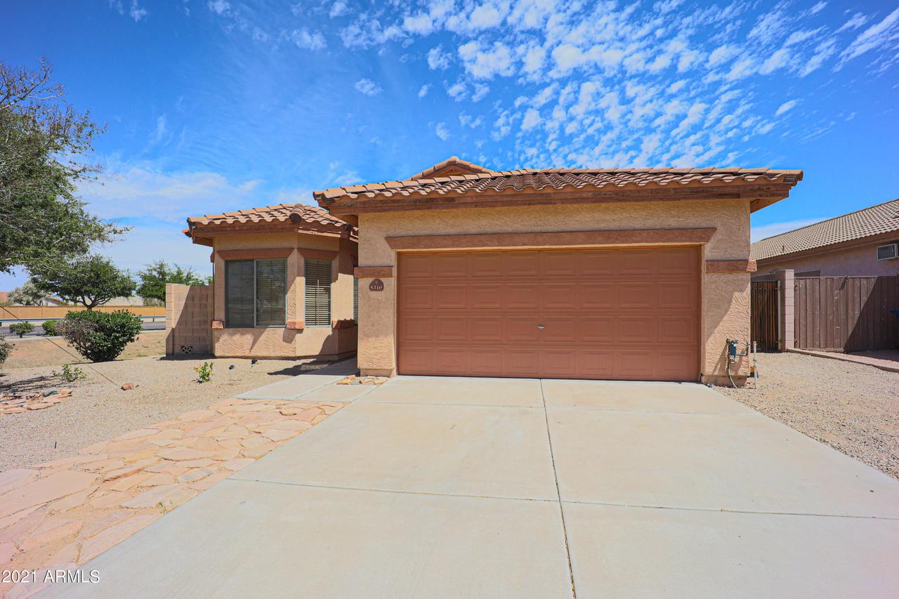 8410 E Emelita Ave., Mesa, AZ 85208