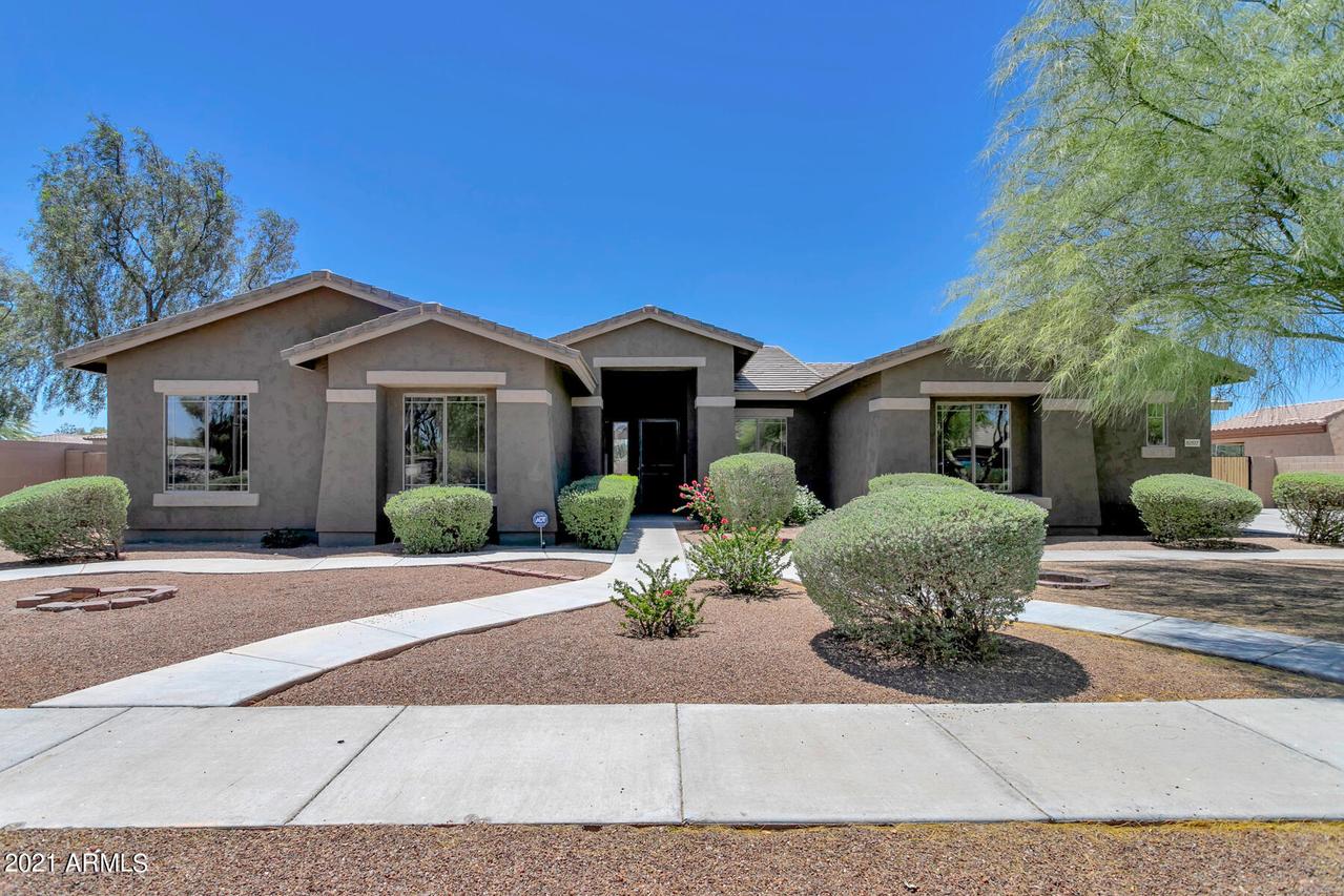 8207 W San Juan Ave., Glendale, AZ 85303