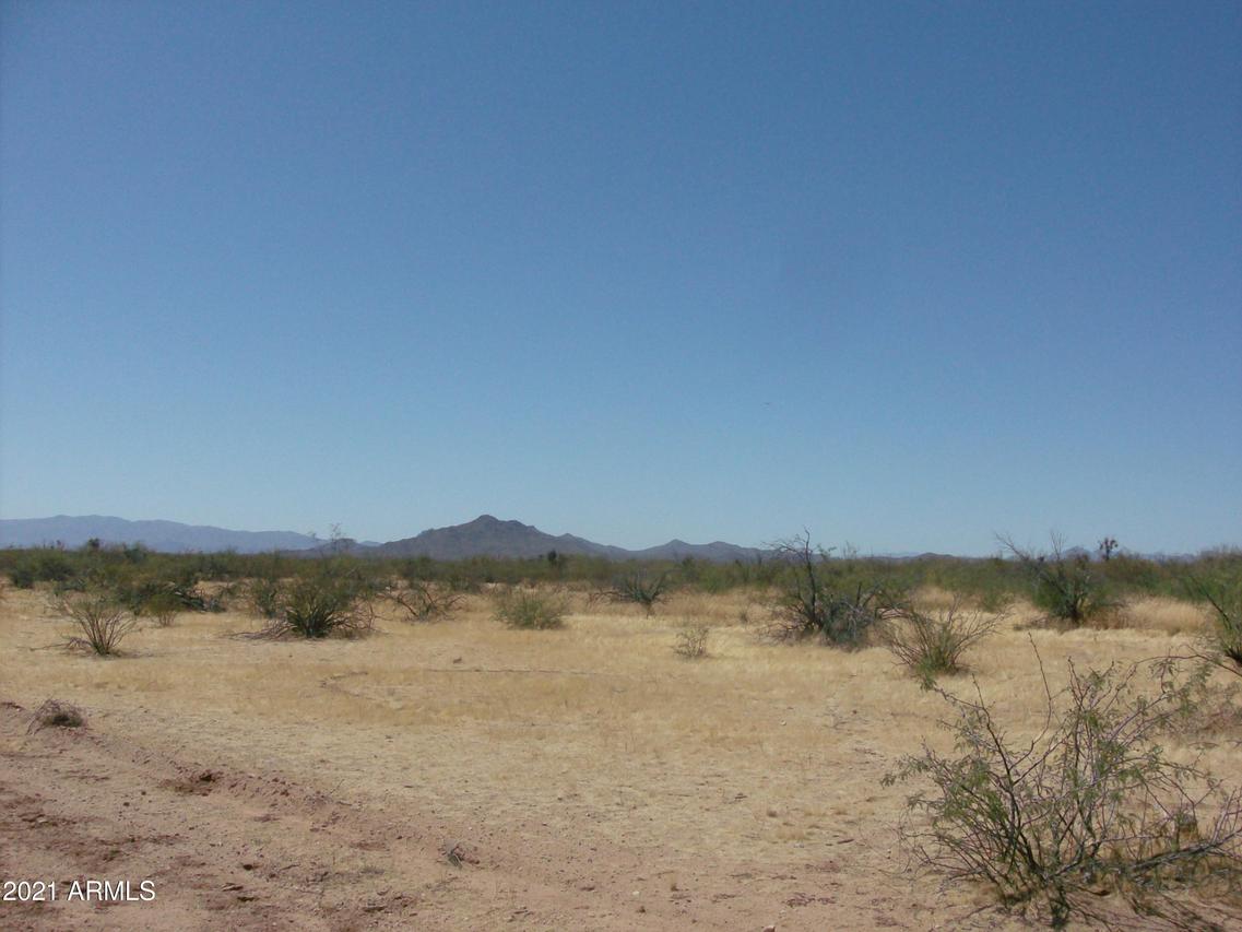 516XC N 438th Ave. #3, Wickenburg, AZ 85390