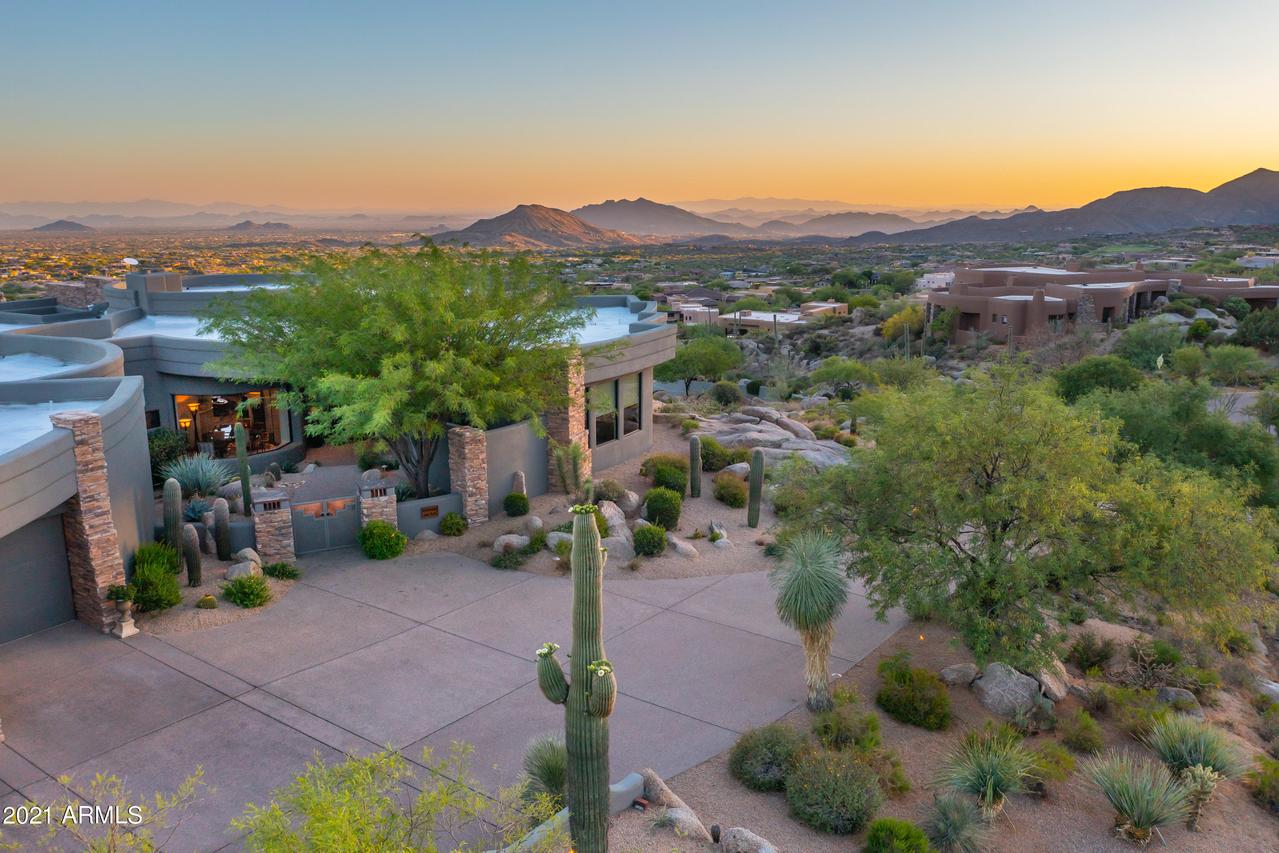 11153 E Distant Hills Dr., Scottsdale, AZ 85262