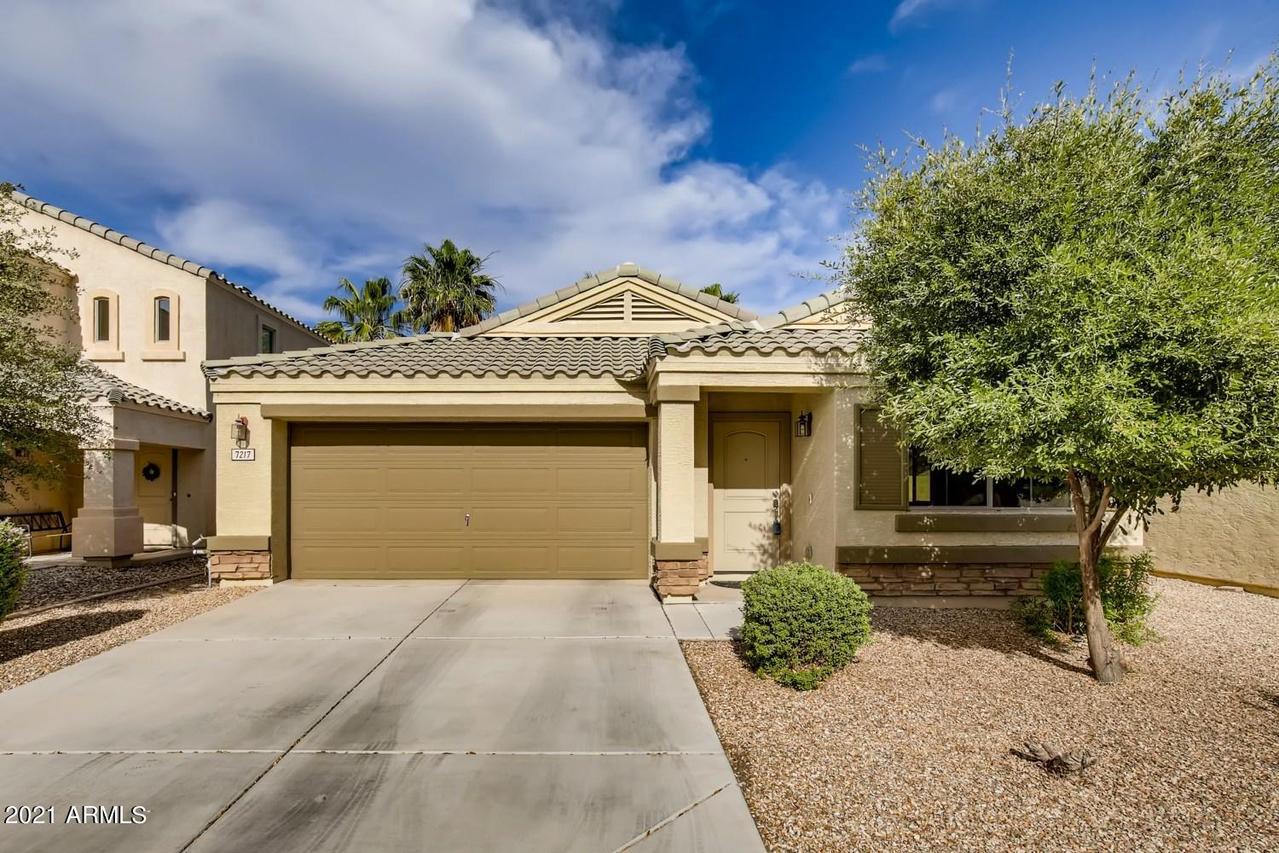 7217 N 72nd Dr., Glendale, AZ 85303