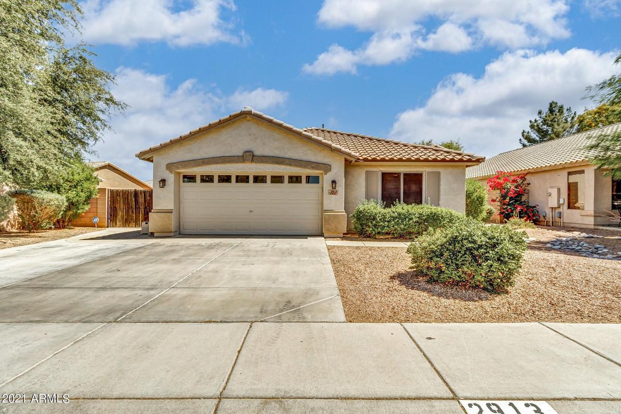 2913 E Runaway Bay Pl., Chandler, AZ 85249