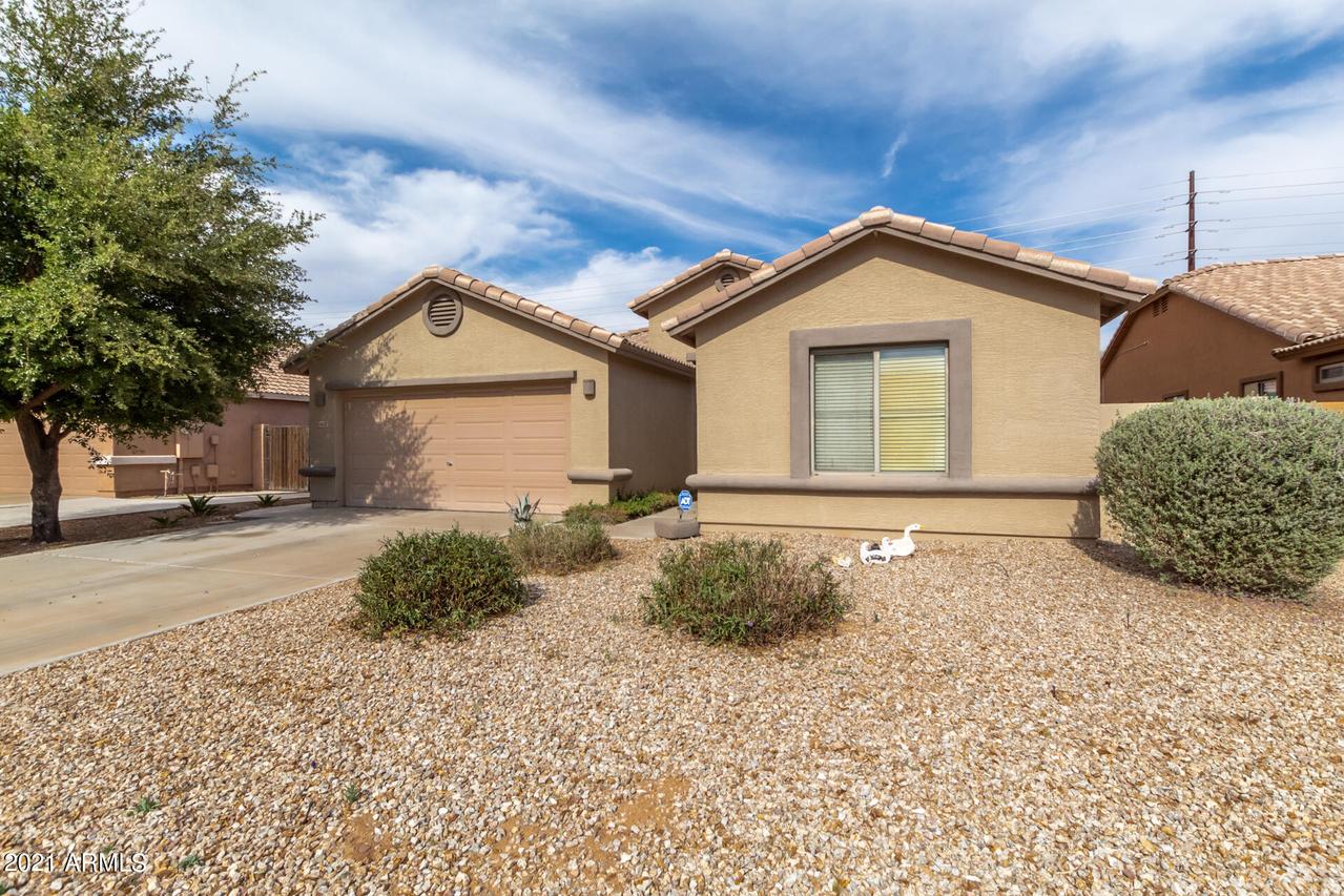 41157 N Rose Ln., San Tan Valley, AZ 85140