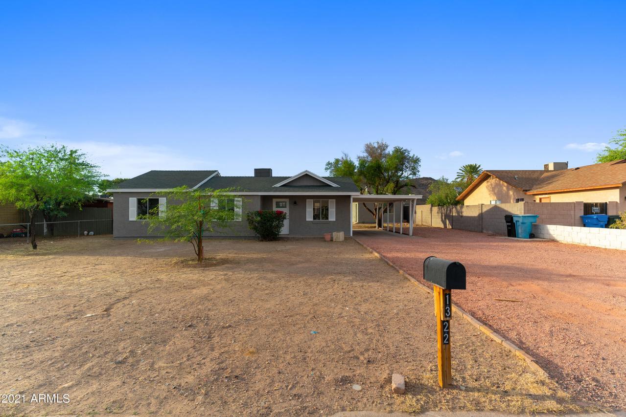 1322 W Ironwood Dr., Phoenix, AZ 85021