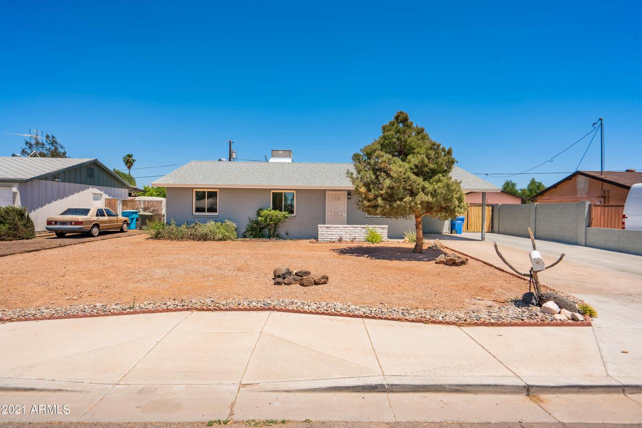 18001 N 42nd Pl., Phoenix, AZ 85032