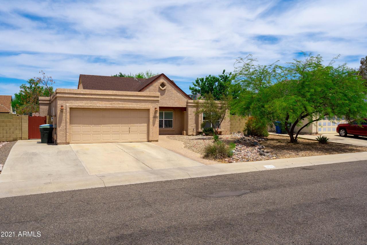 1220 E Wickieup Ln., Phoenix, AZ 85024