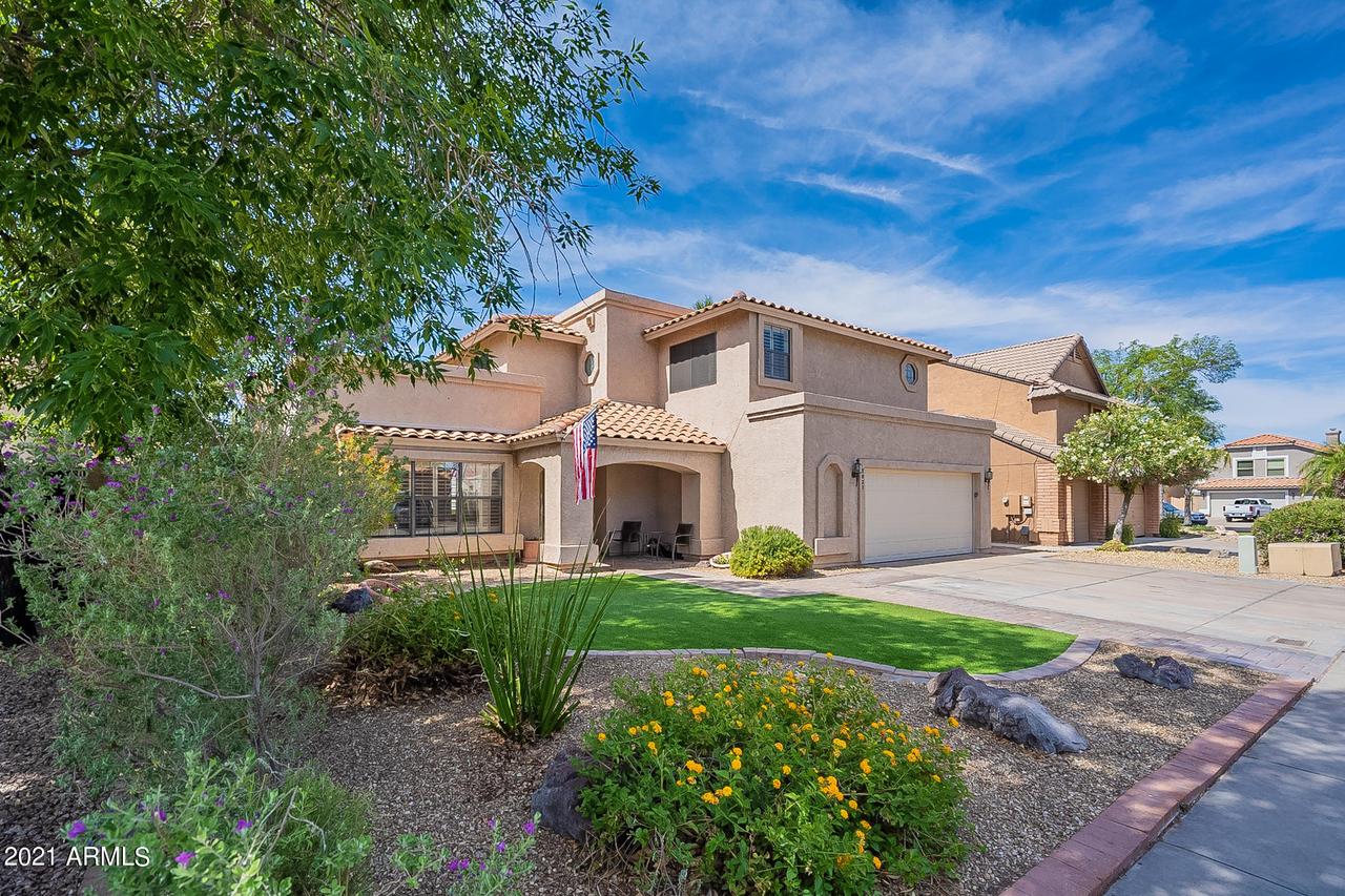 7027 W Taro Ln., Glendale, AZ 85308