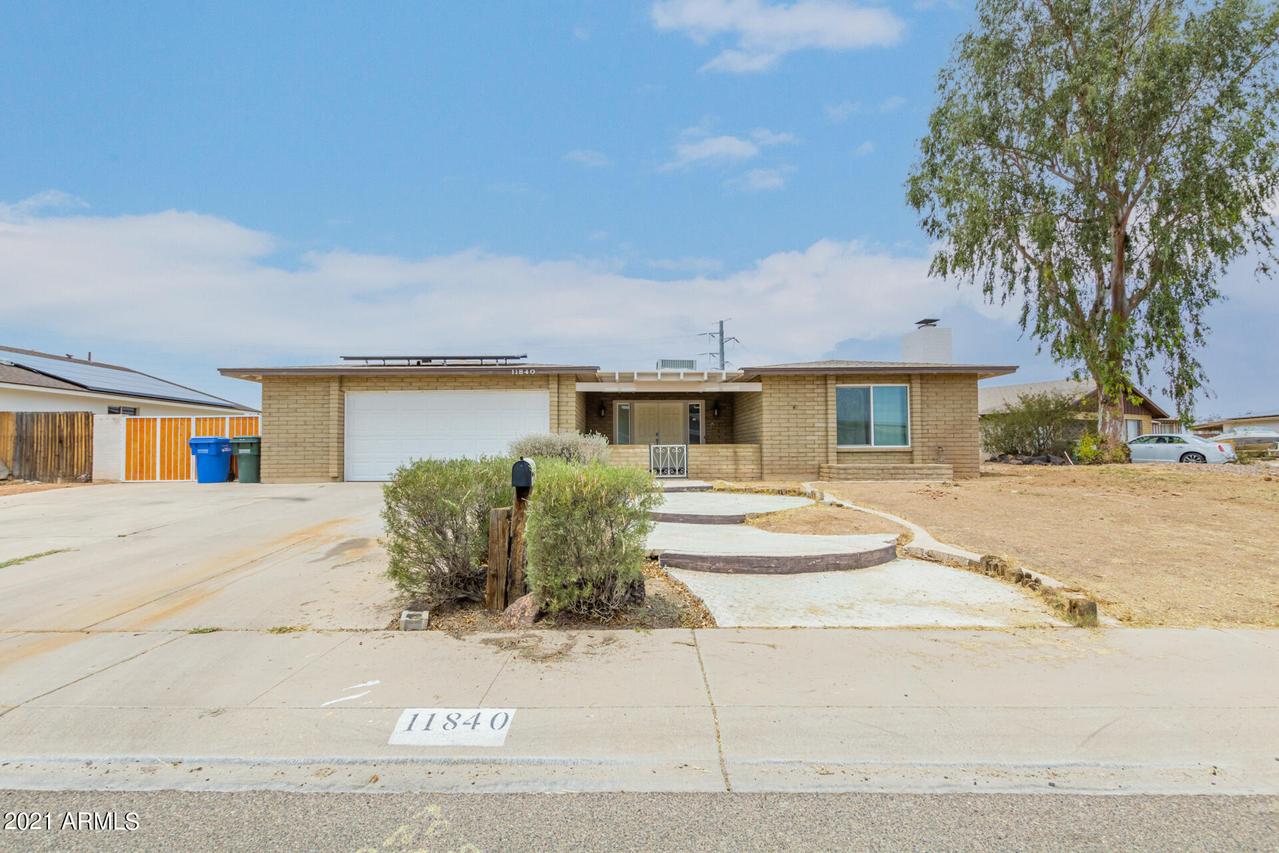 11840 N 49th Dr., Glendale, AZ 85304