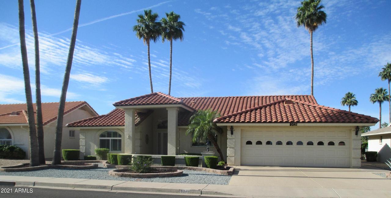 8041 E Lakeview Ave., Mesa, AZ 85209