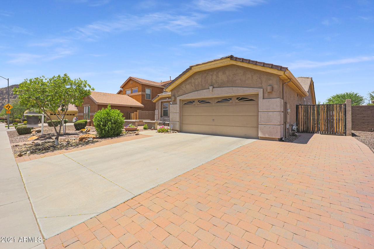 26918 N 54th Ave., Phoenix, AZ 85083