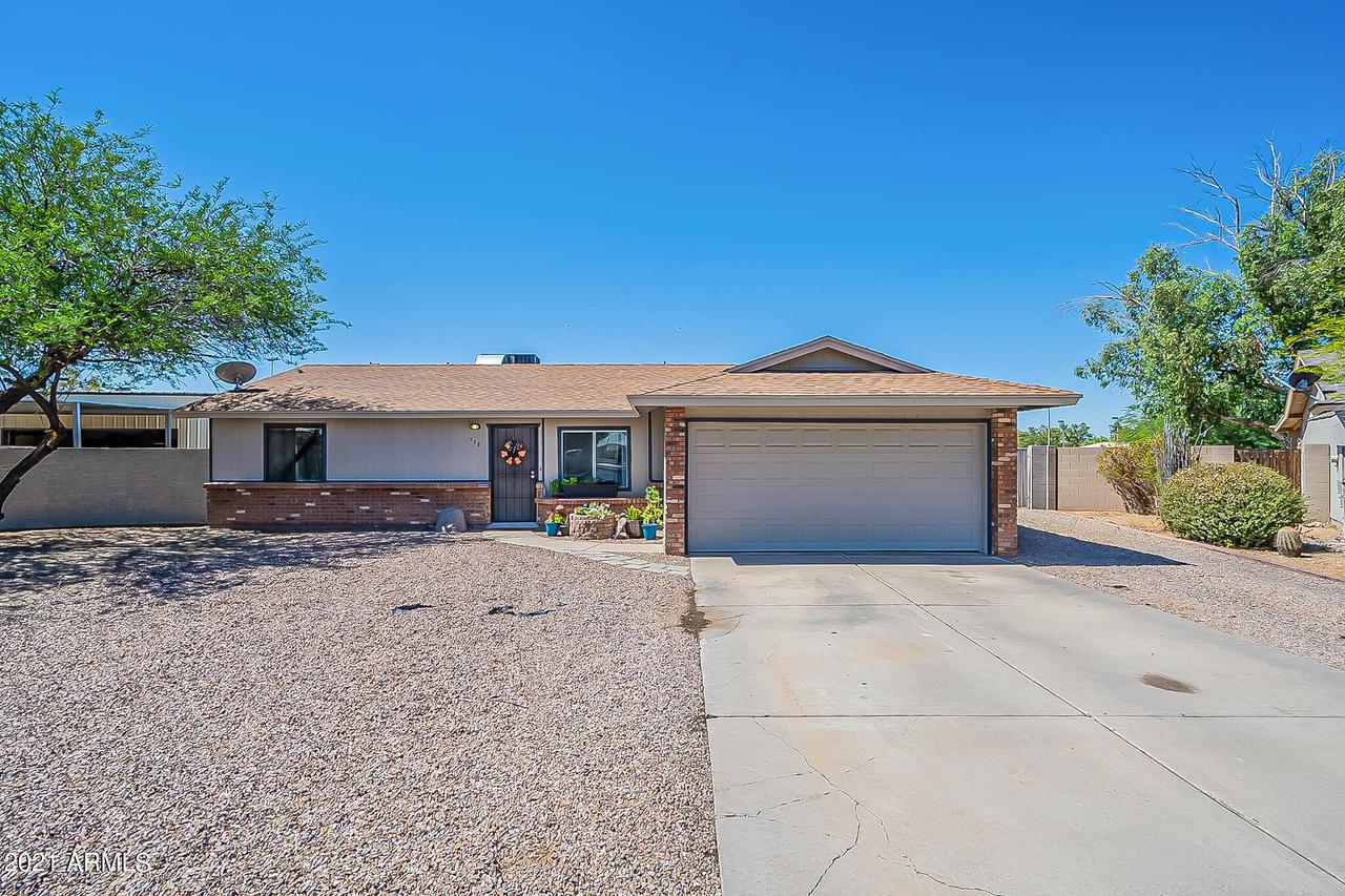 958 S Loma Vista Cir., Mesa, AZ 85204