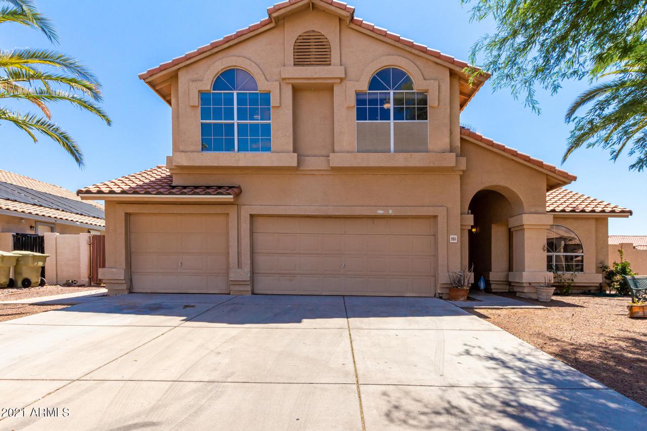 9911 N 58th Dr., Glendale, AZ 85302
