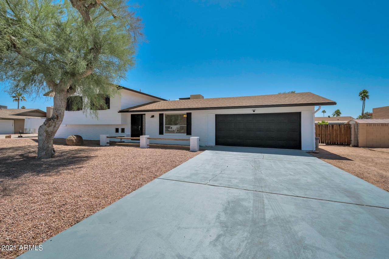 839 N Acacia, Mesa, AZ 85213